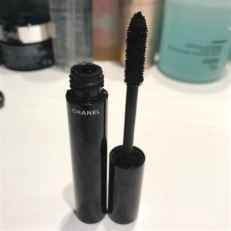 best chanel mascara reviews.